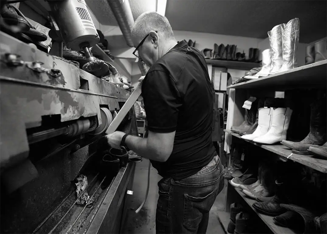 process0 Custom Bootmaking process